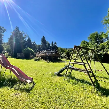 Famillou - Terrasse, Bbq Et Grand Jardin Horská chata *